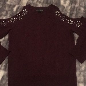 Off-the-shoulder sweatshirt blouse with rhinestones